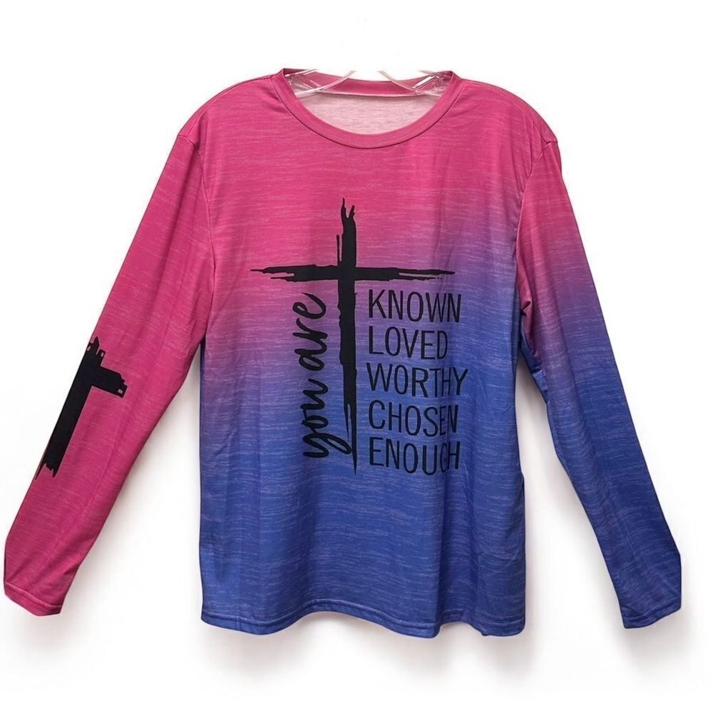 🔴2 for 30🔴 Emery Rose top long sleeve Ombre blue and pink with scripture M.